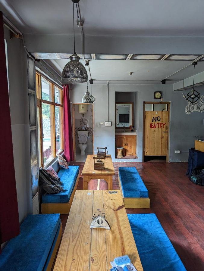 Attic Monkey Cafe & Rooms Manali  Luaran gambar